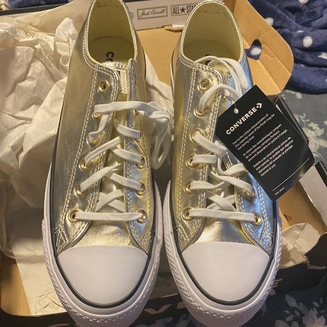 Brand new in box gold converse. Gold Converse Outfit, Gold Converse, Converse Outfit, Leather Converse, Outfits With Converse, Chuck Taylor Sneakers, Metallic Leather, Converse Shoes, Quince