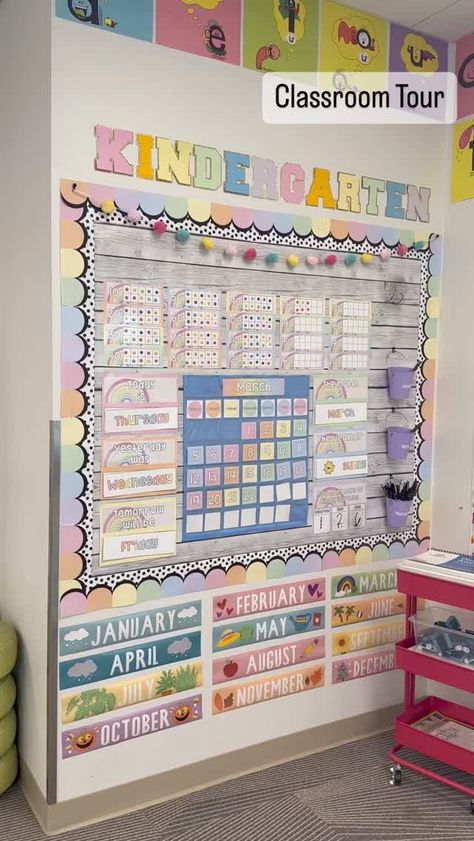 Amazing Work Wall Classroom, Classroom Theme Neutral, Classroom Meeting Area, Creative Kindergarten Classroom Ideas, Student Center In Classroom Elementary, Calendar Board Classroom, 1st Year Teacher Classroom Ideas, Pre K Room Themes, Classroom Calendar Bulletin Board Ideas