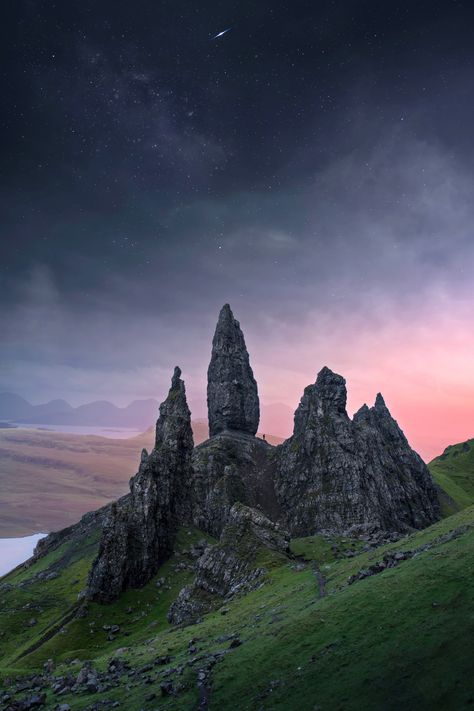 Scotland Wallpaper, Free Nature, Earth Photos, Forest Photos, Mountain Photos, Cool Landscapes, Isle Of Skye, Wallpaper Free Download, Grand Tour