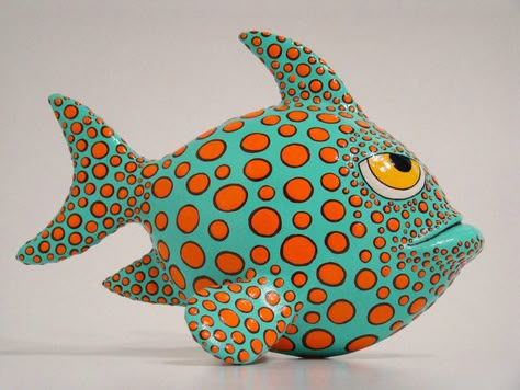 Paper Mache Projects, Clay Fish, Paper Mache Animals, Paper Mache Clay, Mache Art, Paper Mache Sculpture, Fish Crafts, Paper Mache Crafts, Paper Mache Art