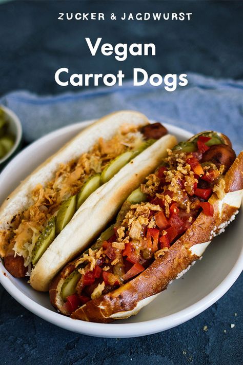 Carrot Hot Dogs, Vegan Cookout, Vegan Hot Dog, Veggie Main Dishes, Carrot Dogs, Grilled Carrots, Vegan Grilling, Vegan Snack, Meat Alternatives