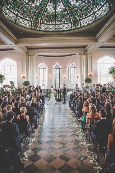 Charlene & Conrad's Gorgeous Winter Wedding at Casa Loma - EventSource.ca Blog Wedding Themes Ideas, Themes Ideas, Yosemite Wedding, Indoor Event, Portugal Wedding, Commitment Ceremony, Wedding Venues Texas, Toronto Wedding, Wedding Dj