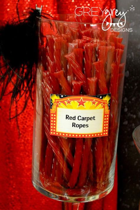 Red Carpet Birthday Party via Kara's Party Ideas | Kara'sPartyIdeas.com Broadway Theme, Hollywood Birthday Parties, Oscars Party Ideas, Red Carpet Theme, Hollywood Birthday, Movie Birthday Party, Hollywood Party Theme, Red Carpet Party, Movie Themed Party