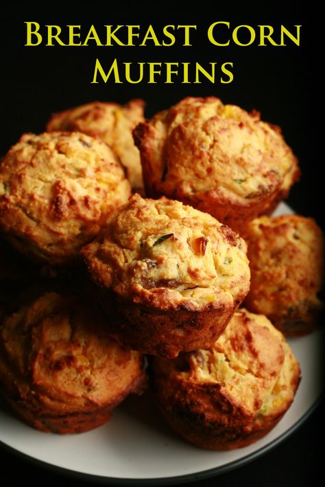 Corn Muffin Breakfast Ideas, Breakfast Corn Muffins, Cornmeal Breakfast Recipes, Cornbread Breakfast, Corn Muffins Recipe, Muffins Savory, Sweet Corn Muffins, Muffin Top Recipes, Sweet Cornbread Muffins