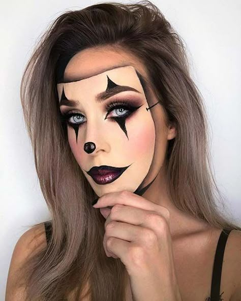 63 Trendy Clown Makeup Ideas for Halloween 2020 - StayGlam Clown Makeup Looks, Clown Makeup Ideas, Holloween Makeup, This Week, Cute Halloween Makeup, Face Art Makeup, Amazing Halloween Makeup, Halloween Makeup Scary, Halloween Makeup Inspiration