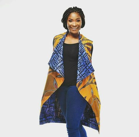 Throw Ons For Women, Ankara Throw Ons For Women, Kimono Styles, Kitenge Fashion, African Tops, African Fabric Dress, African Print Tops, Mode Kimono, African Wear Dresses