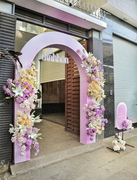 Event Entrance Decoration, Welcome Arch Entrance, Birthday Entrance Decor, Flower Gate Decoration, Event Entrance Arch Design, Event Entrance Arch, Event Entrance, Corporate Events Decoration, Wedding Stage Backdrop