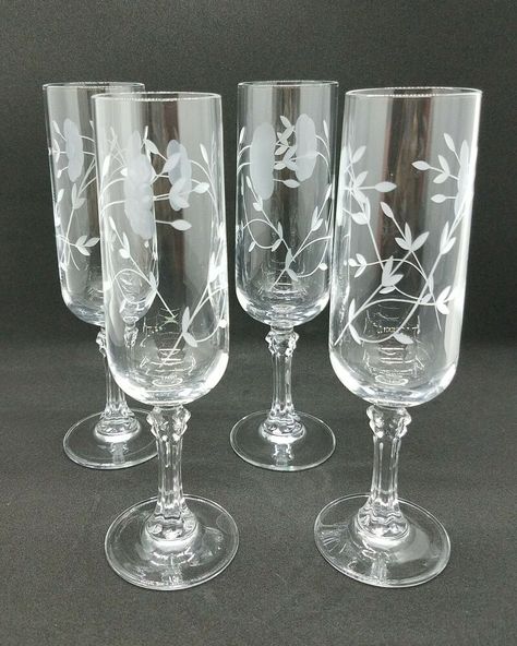 Princess House Crystal BORDEAUX Champagne Fluted Goblets LOT OF 4 Heritage #PrincessHouse House Contemporary, Princess House Crystal, Champagne Flute Glasses, Princess House, Glass Pottery, Contemporary Glass, Champagne Glasses, Flutes, Champagne Flute