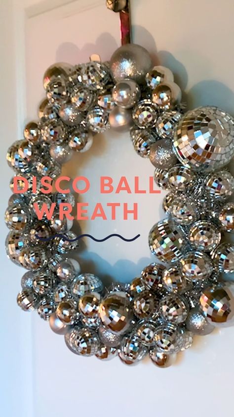 Diy Disco Ball, Ball Wreath, Disco Theme, Christmas Wreaths Diy Easy, Christmas Decor Inspiration, Christmas Tree Inspiration, Christmas Inspo, Half Circle, Christmas Wreaths Diy