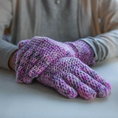 Crochet Gloves Free Pattern, Crochet Mittens Pattern, Gloves Crochet, Finger Crochet, Glove Pattern, Crochet Gloves Pattern, Gloves Pattern, Crochet Fingerless Gloves, Crochet Mittens