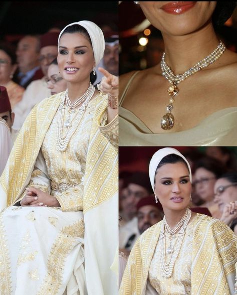 Sheikha Mozah Jewelry, Celeb Jewelry, Moza Bint Nasser, Filipino Clothing, Fine Jewelery, Old Money Style, Different Cultures, Iconic Women, Royal Fashion