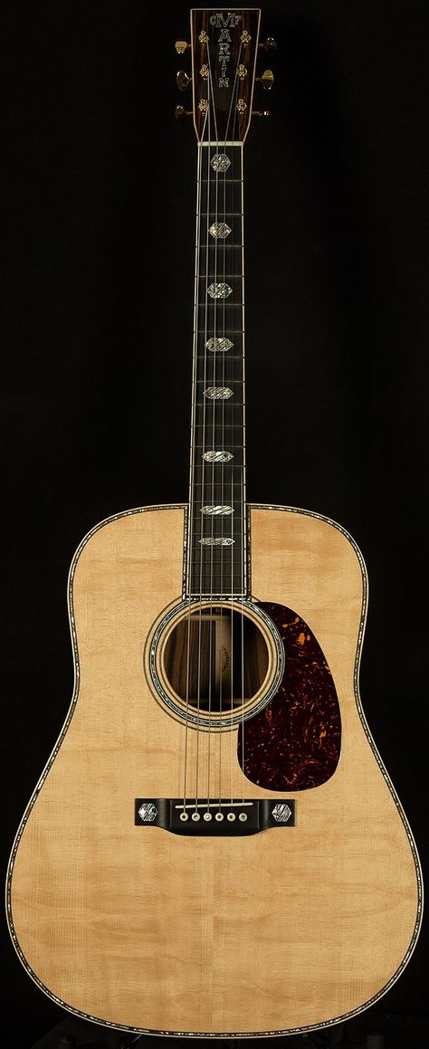 Martin Custom Shop D-45 Martin Guitar Tattoo, Martin Guitars Acoustic, Guitar Reference, Martin Acoustic Guitar, Yamaha Guitar, Martin Guitars, Electric Guitar Design, Signature Guitar, Music Equipment