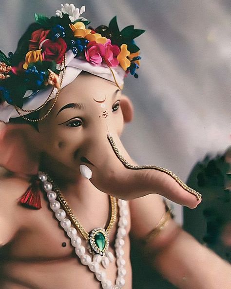 Bappa Images Cute, Cute Ganpati Bappa Wallpapers, Bappa Images Hd, Ganesh Ji Murti, Ganpati Quotes, Bappa Images, Ganpati Background, Ganesh Pic, Shivratri Wallpaper