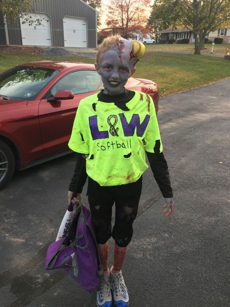 Softball Zombie Costume, Zombie Basketball Player Costume, Zombie Softball Player Costume, Zombie Makeup Ideas For Kids, Basketball Player Costume, Easy Zombie Makeup, Zombie Cheerleader, Zombie Costume, Zombie Makeup