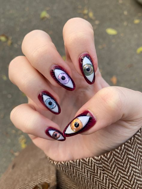 Eye Ball Nails, Eye Acrylic Nails, Nail Cat Eye, Nail Cat, Horror Nails, Sharp Claws, Cartoon Nails, Eye Nail Art, Red Veins