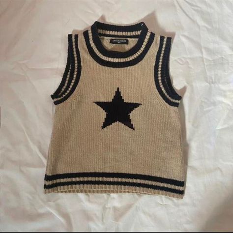 Star Sweater Aesthetic, Star Sweater Outfit, Star Sweaters, Sweaters Y2k, Stars Sweater, Star Sweater, Y2k Retro, Swaggy Outfits, Dream Clothes