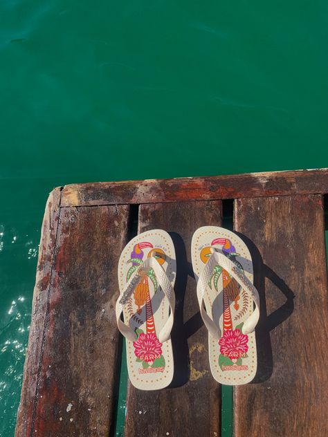 Flip Flops Aesthetic, European Girls, Ocean Vibes, Farm Style, Summer Feeling, Summer Dream, Instagram Inspo, Good Evening, Joy And Happiness