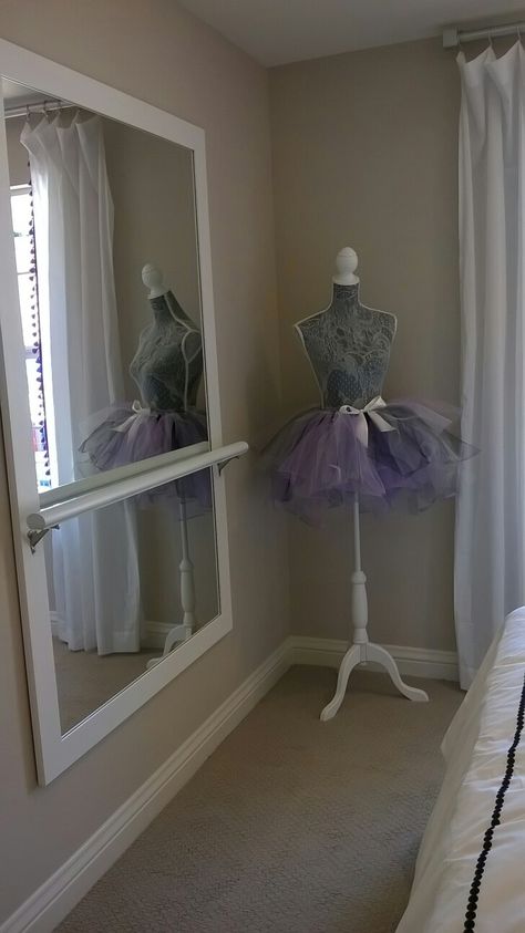 Girl room ballerina people ballet bar Ballerina Bar In Bedroom, Dance Studio Bedroom Ideas, Ballet Room Decor Aesthetic, Ballerina Room Decor Ideas, Dancer Room Ideas, Ballet Bar In Girls Room, Dancer Bedroom Ideas, Ballet Bedroom Ideas, Ballerina Room Ideas