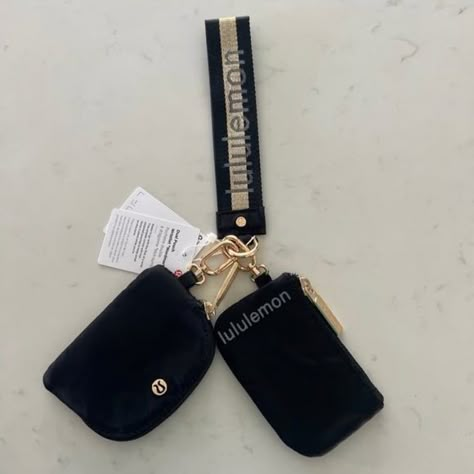 lululemon dual pouch wristlet Lululemon Card Holder, Lulu Keychain, Lululemon Keychain, Lululemon Aesthetic, Lululemon Dual Pouch Wristlet, Lululemon Dual Pouch, Car Keychain Ideas, Dual Pouch Wristlet, Lululemon Collection