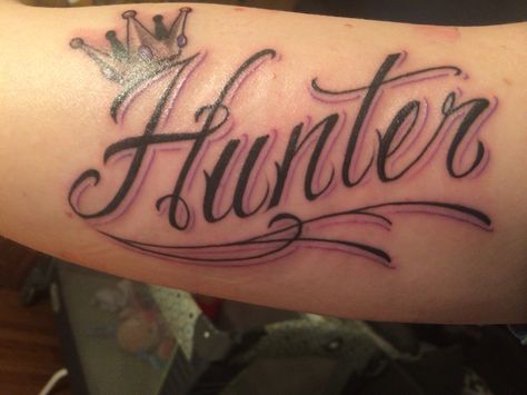 Crown hunter tattoo for my son with birthstone color Tattoo Ideas For My Sons Name, Hunters Tattoo, Sons Name Tattoos, Humble Tattoo, Shoe Tattoo, Rose Neck Tattoo, Tattoo For My Son, Hunter Name, Horse Shoe Tattoo