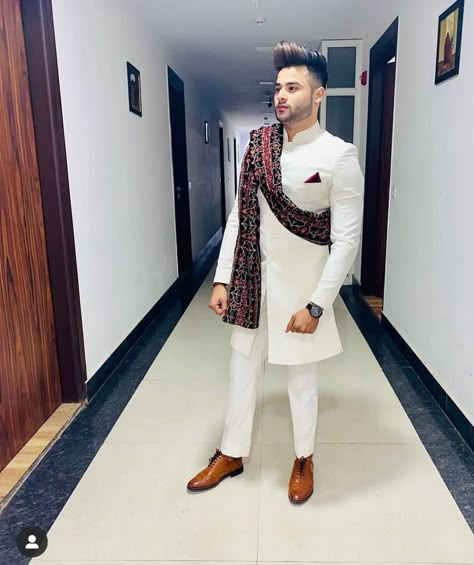 India Fashion Men, Indian Wedding Suits Men, Wedding Clothes For Men, Indian Wedding Clothes For Men, Wedding Dresses Men, Indian Wedding Clothes, Wedding Kurta For Men, Groom Dress Men, Stylish Mens Suits