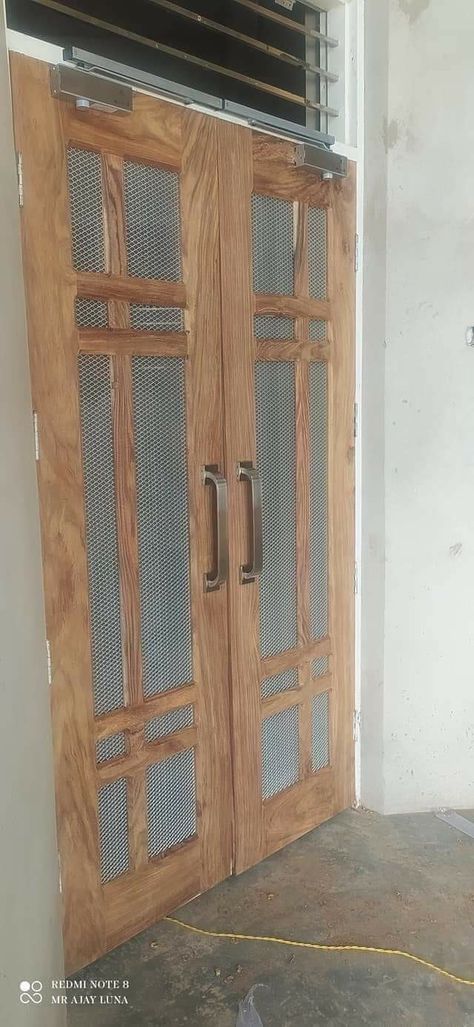 Double Jali Door Design Modern Wooden, Jali Doors Design, Jaali Door Design Wooden Double, Double Door Jali Design, Double Door Design Wood Jali, Jali Door Design Modern, Jali Gate, Jali Door, Kitchen Door Designs