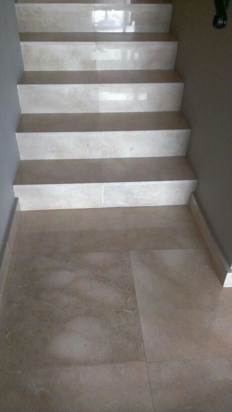 Stair Treatments, Tile Staircase, Tile Steps, Tile Stairs, Stair Case, Stair Risers, Marble Tiles, Stone Wall, Wall Tile