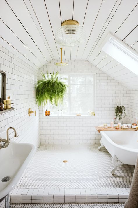 How-To: Order Surface Mounts + Shades | Schoolhouse White Clawfoot Tub, Bathroom With Clawfoot Tub, Black Clawfoot Tub, Bathroom With Tub, Small Tub, Attic Bathroom, San Juan Islands, Modern Tiles, Room Additions