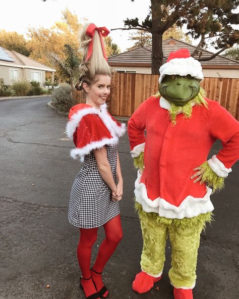 Cindy Lou who and the grinch Adult Cindy Lou Who Costume, Cindy Loo Hoo Costume, Cindy Lue Who Costume, Grinch And Cindy Lou Costume, Cindy Lou Who Costume Diy Women, Cindy Lou Who Outfit, Who From Whoville Costume, Cindy Lou Costume, Cindy Loo Who