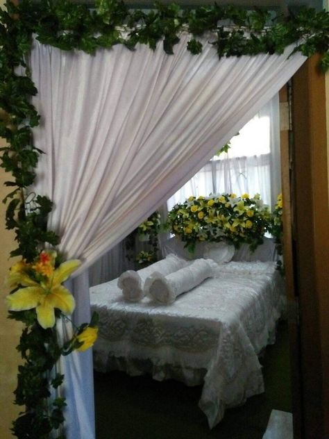 Bilik Pengantin, Home Wedding Decorations, Lace Silk, Silk Slip, Wedding Things, Home Wedding, Wedding Decorations, Indonesia, Curtains