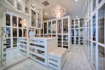 Dröm Hus Planer, A Walk In Closet, Amazing Closets, Beautiful Closets, Dream Closet Design, Walk In Closet Design, Walking Closet, Dream Closets, Dressing Rooms