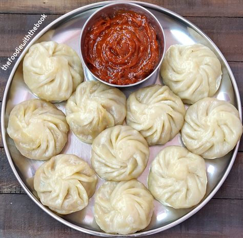 Veg Steamed Momos Momos Aesthetic, Jokar Pic, Momos Chicken, Cooking Aesthetics, Momo Food, Steamed Momos, Veg Momos, Momos Recipe, Nepali Food