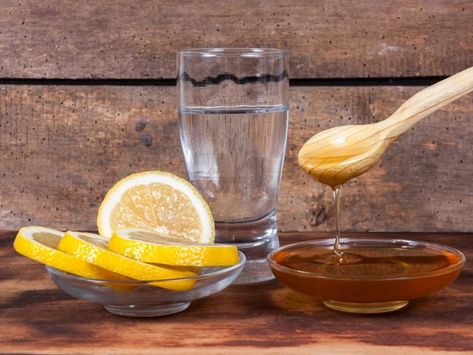 5 Surprising Benefits of Honey Water | Organic Facts Benefits Of Honey Water, Jus Lemon, Honey Lemon Water, Honey And Warm Water, Home Remedies For Sinus, Lemon On Face, Lemon Health Benefits, Honey Water, Honey Benefits