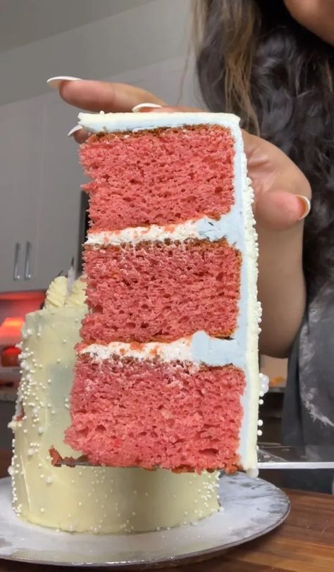 How To Make The Best Strawberry Cake Ever (Using Boxed Cake) Adding Strawberries To Box Cake, Strawberry Cake Mix Hack, Upgrade Box Cake, Best Strawberry Cake Ever, The Best Strawberry Cake, Best Strawberry Cake, Strawberry Cake Recipe, Strawberry Box, Strawberry Shortcake Cake