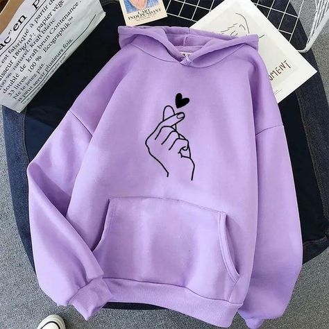 Ready for an epic shopping spree? Women Hoodies Casual Kpop Finger Heart Love Pattern Hoody Sweatshirts Fashion Hoodie Long Sleeve Female Pullovers Streetwear, at a mind-blowing price of $23.56 Don't wait! Kpop Finger Heart, Mode Harajuku, Kawaii Hoodies, Rose Hoodie, Merch Kpop, Harajuku Sweatshirt, Finger Heart, Luxe Boutique, Heart Hoodie