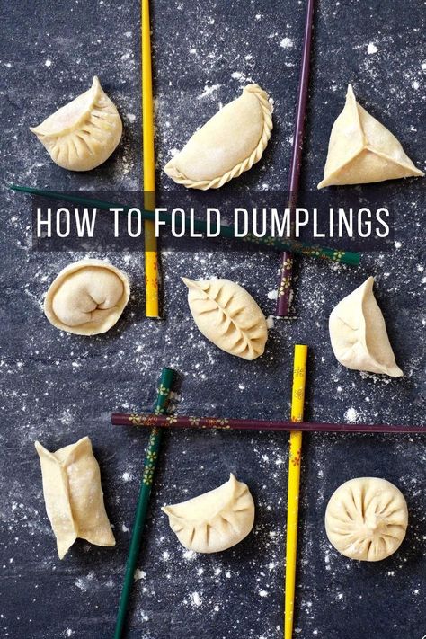 An easy-to-follow video tutorial on dumpling folding methods. 10 patterns covering all levels of skill. Extra tips to make your attempts to fold dumplings fail-proof. Dumpling Folding, Dumpling Shapes, Fold Dumplings, Chinese New Year Recipes, New Year Recipes, Dim Sum Recipes, Homemade Dumplings, Dumpling Wrappers, Chinese Dumplings