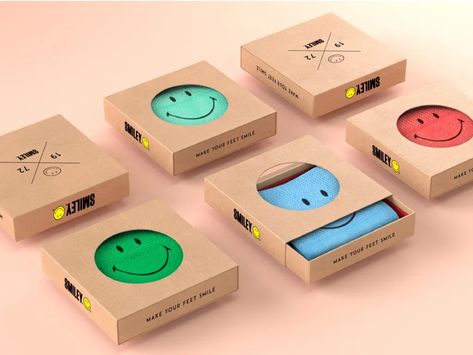 Sock Packaging: Sock Packaging Ideas and Examples – Packaging Design Ideas | Pacdora Sock Packaging, Smiley Socks, Box Bag Packaging, Sock Store, Graphic Design Style, Business Branding Inspiration, Socks Packaging, Packaging Ideas Business, Cool Packaging