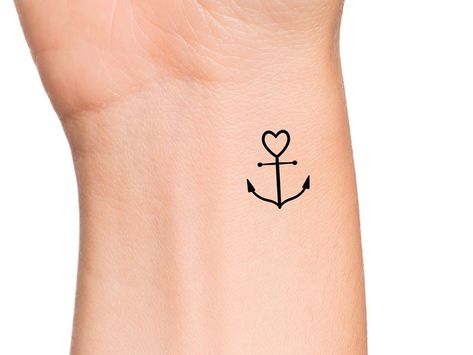 Faith Foot Tattoos, Anchor Tattoos For Women, Anchor Heart Tattoo, Tiny Anchor Tattoo, Anchor Tattoo Wrist, Feminine Anchor Tattoo, Small Anchor Tattoos, Tattoo Beach, Tattoo Anchor