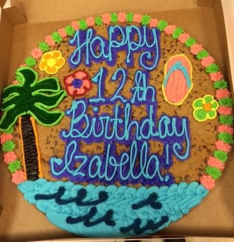 tropical cookie cake! #jowitasdesigns #cookiecakes #cookiecake #cookies #yummy #tropical Hawaiian Cookie Cake, Beach Cookie Cake, Summer Cookie Cake, Luau Theme Cookies, Hawaii Theme Cookies, Hawaiian Birthday Cookies Decorated, Pool Party Cookie Cake, Luau Cookie Cake, Giant Sweets