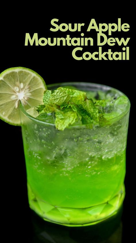 Sour Apple Mountain Dew Cocktail Apple Drinks Alcohol, Green Apple Cocktail, Green Apple Sangria, Apple Pucker Drinks, Green Apple Cocktails, Apple Martinis, Jolly Rancher Drink, Apple Cocktail Recipes, Green Apple Vodka