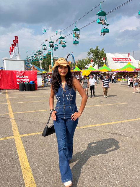 Calgary Stampede Aesthetic, Stampede Outfit Calgary Women, Stampede Fits, Stampede Outfits, Calgary Stampede Outfits, Stampede Outfit, Country Aesthetic, Calgary Stampede, Summer 2025