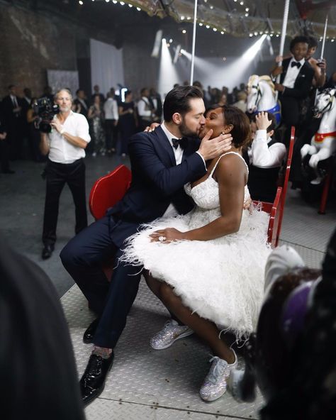 Serena Williams Wedding, Serena Williams Tennis, Alexis Ohanian, Venus And Serena Williams, Alicia Vikander, Weddings By Color, Venus Williams, Wedding Photo Albums, Pippa Middleton