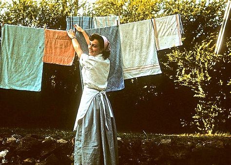 Woman hanging laundry Woman Hanging Laundry, Hanging Washing, Hanging Laundry, Vintage Housewife, Vintage Laundry, Washing Line, Reference Images, Clothes Line, Washing Clothes