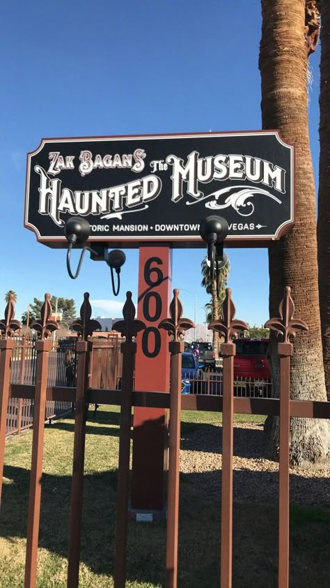 Zak Bagans haunted museum -- went there October '17 shortly after it first opened - so worth it! SO much to see/look at!!! Haunted Museum Aesthetic, Haunted Places In Florida, Haunted Las Vegas, Haunted Places In California, Haunted Museum, Zac Bagans, Zak Bagans Haunted Museum, Ghost Adventures Funny, Haunted Arizona