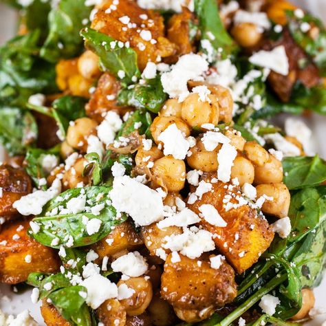 Pumpkin And Feta Salad, Roasted Pumpkin Recipes, Pumpkin Chickpea, Balsamic Dressing Recipe, Roast Pumpkin Salad, Salad With Balsamic Dressing, Autumn Side Dishes, Pumpkin Salad, Wild Rice Salad