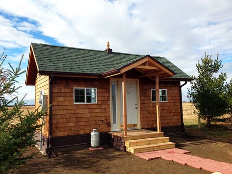 Gorgeous Little 200sqft Cabin Built by Father & Son Tiny Cabin Design, Cabin Exterior, Tiny Cabins, Tiny Cottage, Little Cabin, Tiny Cabin, Cottage Ideas, Tiny Spaces, Tiny House Cabin