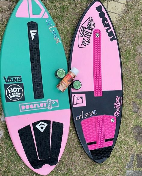 Wake Surf Boards, Skim Board Designs, Skim Boarding Aesthetic, Skimboarding Aesthetic, Wakesurfing Aesthetic, Skimboard Designs, Diy Furniture Dog Crate, Graphic Design Color Trends, Skim Boards