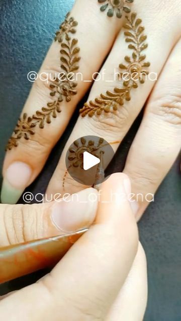 Basic Henna Designs For Beginners, Back Hand Finger Mehndi Designs, Finger Design Mehndi, Mehndi Design Fingers, Basic Mehndi Designs For Beginners, Basic Henna Designs, Mehndi Designs Fingers, New Finger Mehndi Design, Henna Finger Designs