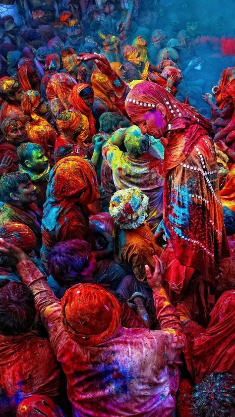 Holi Festival India, Holi Pictures, Festival Of Colours, Wednesday 13, Holi Celebration, 13 March, India Culture, Shiva Photos, Festivals Around The World