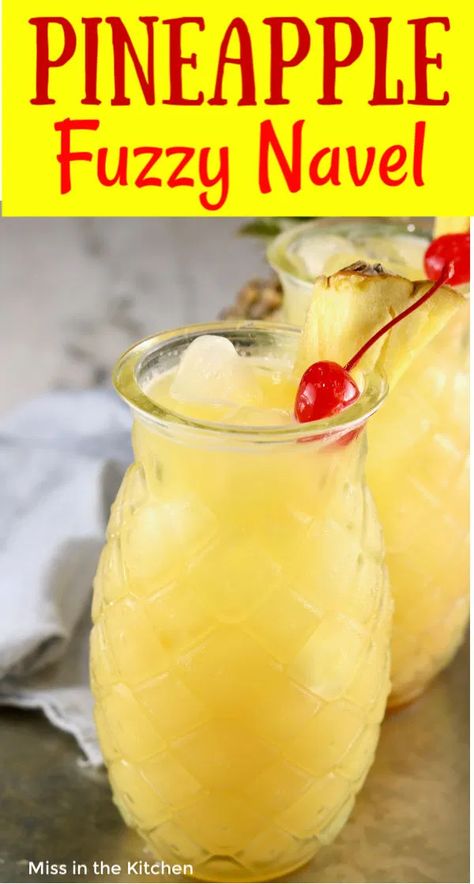 Peach Schnapps Drinks, Drinks With Pineapple Juice, Easy Mixed Drinks, Fuzzy Navel, Alcholic Drinks, Mixed Drinks Alcohol, Pineapple Rum, Liquor Drinks, Boozy Drinks